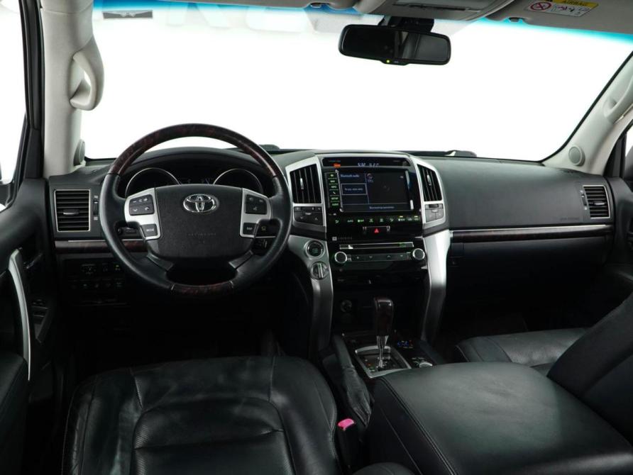 Toyota Land Cruiser 200 Series Рестайлинг 1 Москва  - изображение 6
