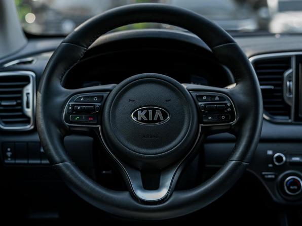 Kia Sportage IV с пробегом 2018 года, цена 1 575 000 рублей, 202036 км, внедорожник, Автокод Объявления