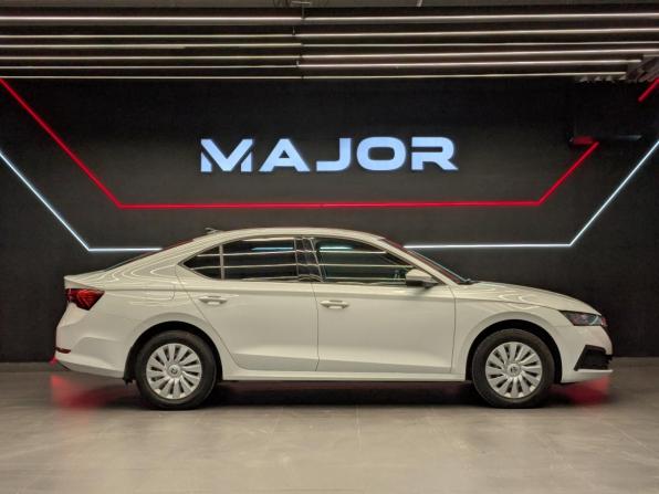 Skoda Octavia IV (A8) с пробегом 2021 года, цена 2 050 000 рублей, 142559 км, лифтбек, Автокод Объявления