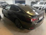 Lexus ES VII Москва  - изображение 9