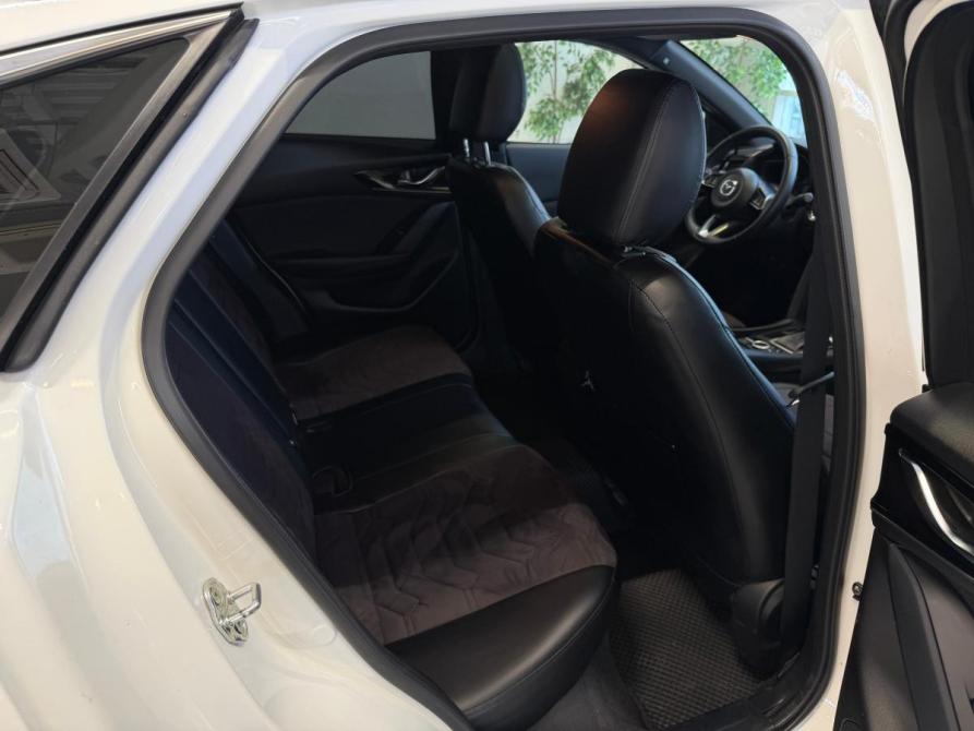 Mazda CX-4 I Рестайлинг Волгоград  - изображение 10