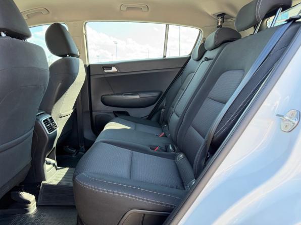 Kia Sportage IV Рестайлинг с пробегом 2018 года, цена 1 800 000 рублей, 88195 км, внедорожник, Автокод Объявления