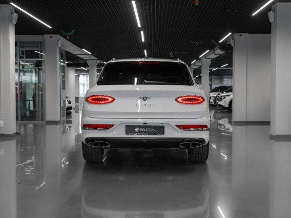 Bentley Bentayga I Рестайлинг с пробегом 2024 года, цена 25 750 000 рублей, 18342 км, внедорожник, Автокод Объявления