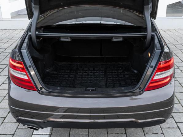 Mercedes-Benz C-Класс III (W204) Рестайлинг с пробегом 2012 года, цена 1 306 000 рублей, 273000 км, седан, Автокод Объявления