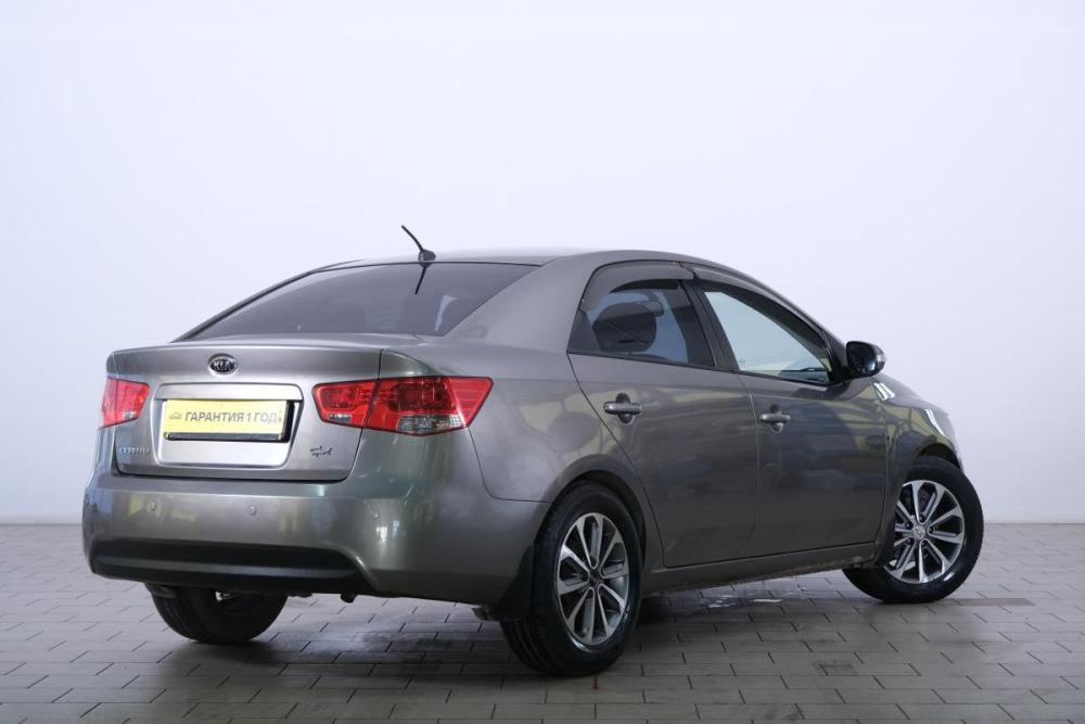 Kia Cerato II Омск  - изображение 7