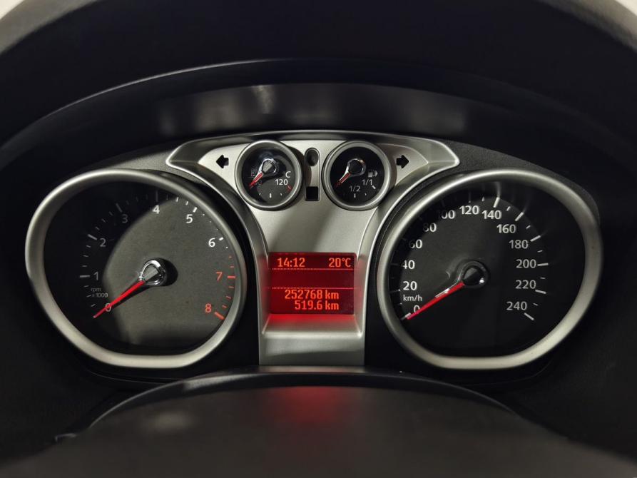 Ford Kuga I Санкт-Петербург  - изображение 14