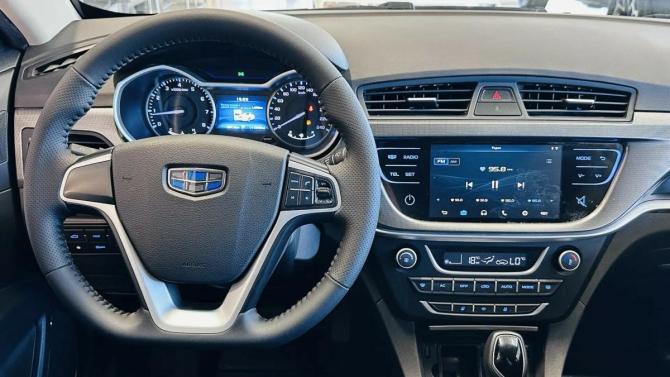 Geely Emgrand 7 I Рестайлинг с пробегом 2018 года, цена 948 000 рублей, 111000 км, седан, Автокод Объявления
