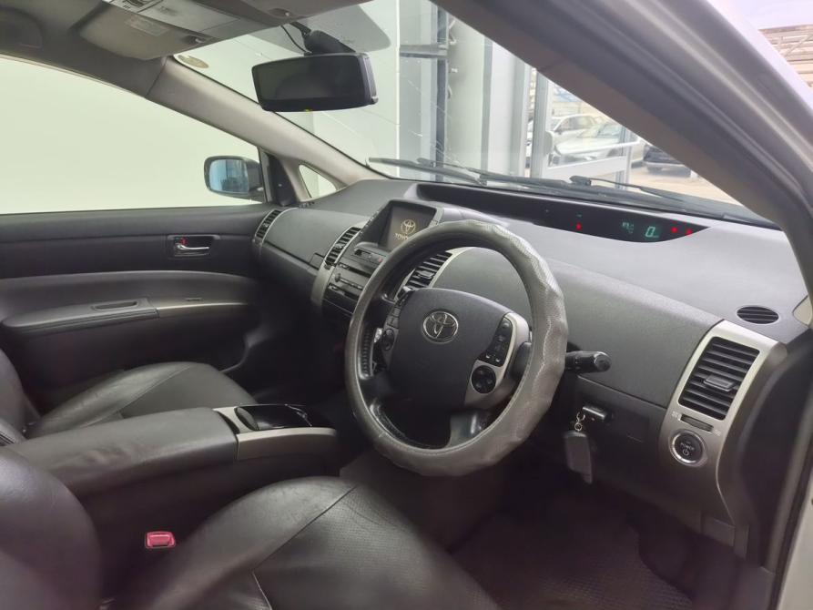 Toyota Prius II Рестайлинг (XW20) Новосибирск  - изображение 7