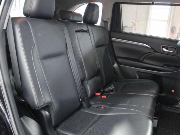 Toyota Highlander III (XU50) Рестайлинг с пробегом 2016 года, цена 4 070 000 рублей, 87601 км, внедорожник, Автокод Объявления