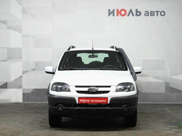 Chevrolet Niva I Рестайлинг с пробегом 2017 года, цена 660 000 рублей, 98231 км, внедорожник, Автокод Объявления