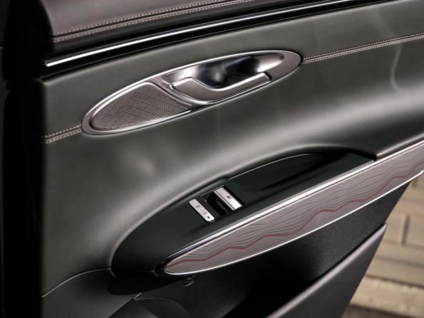 Genesis GV70 I с пробегом 2021 года, цена 4 499 000 рублей, 79885 км, внедорожник, Автокод Объявления