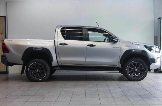 Toyota Hilux VIII Рестайлинг 2 с пробегом 2020 года, цена 4 000 000 рублей, 272849 км, пикап, Автокод Объявления