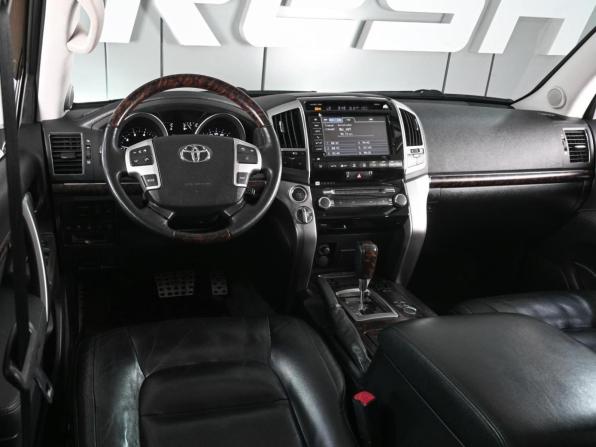 Toyota Land Cruiser 200 Series Рестайлинг 1 с пробегом 2013 года, цена 4 479 000 рублей, 139844 км, внедорожник, Автокод Объявления