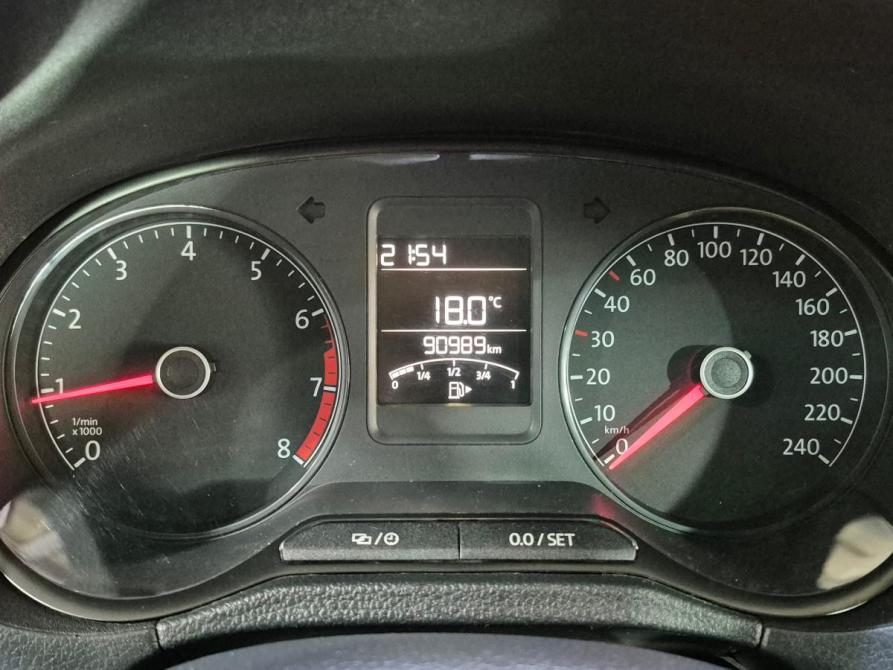 Volkswagen Polo V Рестайлинг Воронеж  - изображение 9