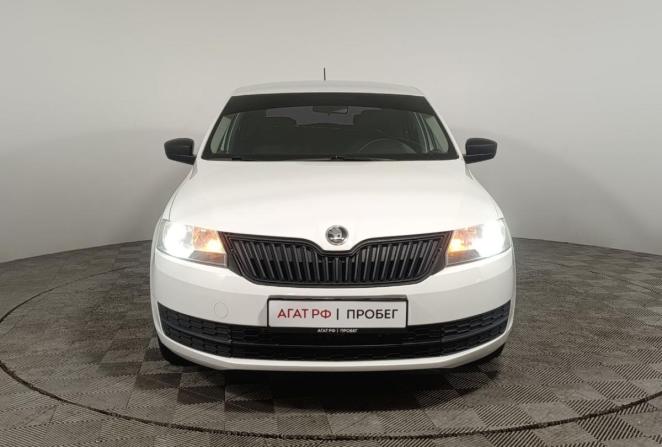 Skoda Rapid I с пробегом 2015 года, цена 930 000 рублей, 236000 км, лифтбек, Автокод Объявления