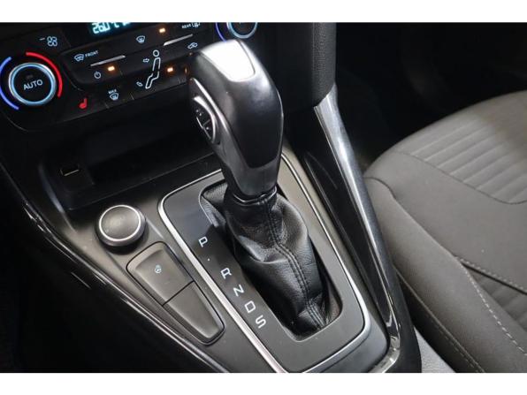 Ford Focus III Рестайлинг с пробегом 2017 года, цена 1 238 000 рублей, 127710 км, седан, Автокод Объявления