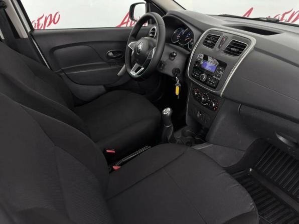 Renault Logan II Рестайлинг с пробегом 2019 года, цена 849 000 рублей, 119816 км, седан, Автокод Объявления