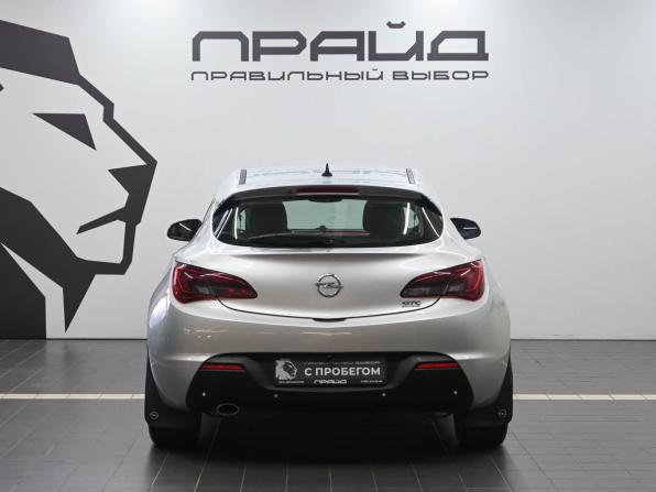 Opel Astra J Рестайлинг с пробегом 2012 года, цена 999 900 рублей, 142000 км, хэтчбек, Автокод Объявления
