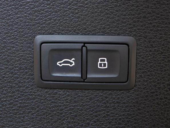 Audi Q5 II (FY) с пробегом 2020 года, цена 3 549 000 рублей, 105983 км, внедорожник, Автокод Объявления