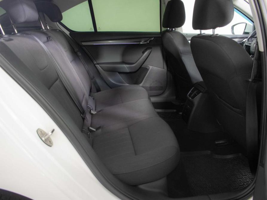 Skoda Octavia III (A7) Рестайлинг Москва  - изображение 10