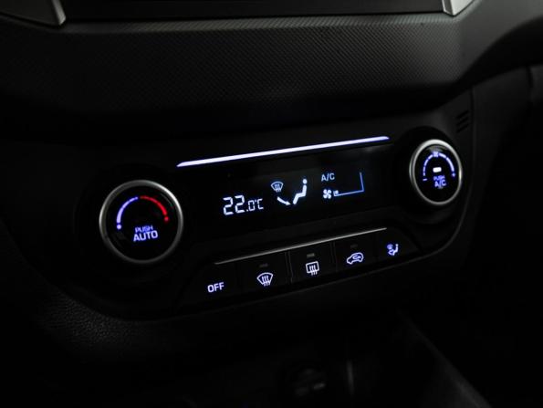 Hyundai Creta I Рестайлинг с пробегом 2021 года, цена 1 799 700 рублей, 122829 км, внедорожник, Автокод Объявления