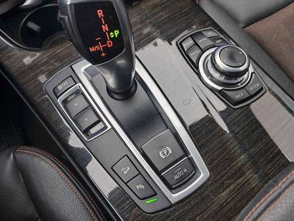BMW X3 II (F25) Рестайлинг с пробегом 2016 года, цена 2 599 000 рублей, 79242 км, внедорожник, Автокод Объявления