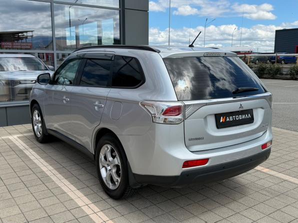 Mitsubishi Outlander III с пробегом 2012 года, цена 1 290 000 рублей, 239679 км, внедорожник, Автокод Объявления