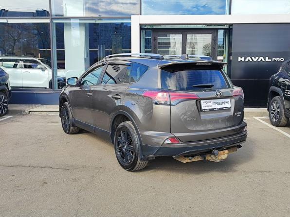 Toyota RAV4 IV (XA40) Рестайлинг с пробегом 2017 года, цена 2 239 000 рублей, 156777 км, внедорожник, Автокод Объявления