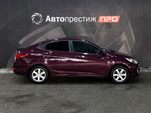 Hyundai Solaris I с пробегом 2013 года, цена 730 000 рублей, 236322 км, седан, Автокод Объявления