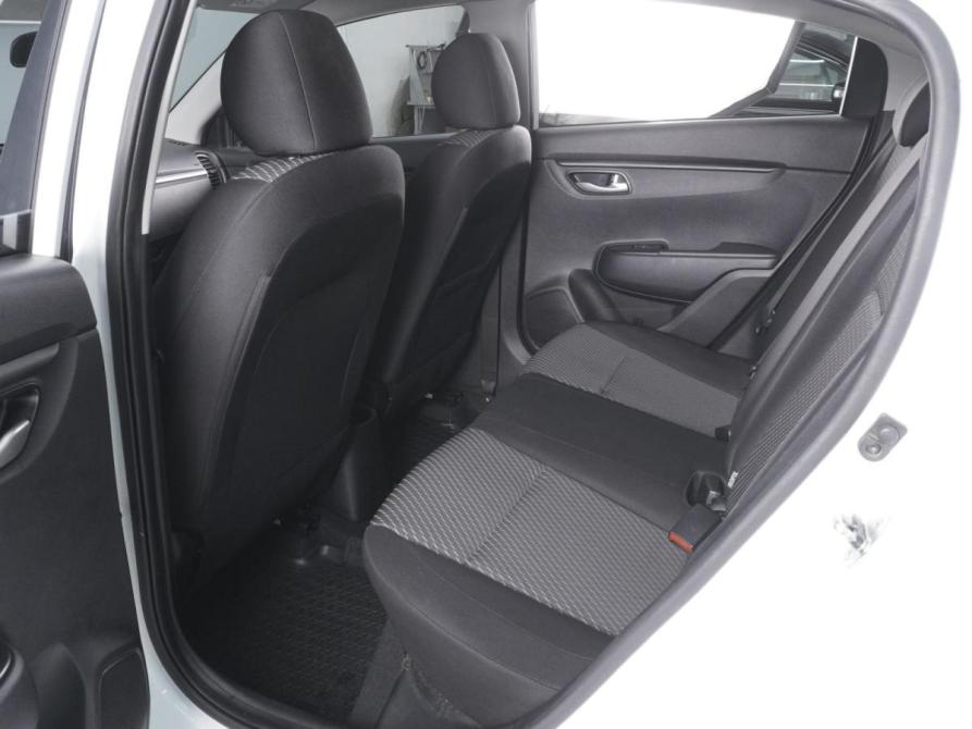 Kia Rio IV Ростов-на-Дону  - изображение 11
