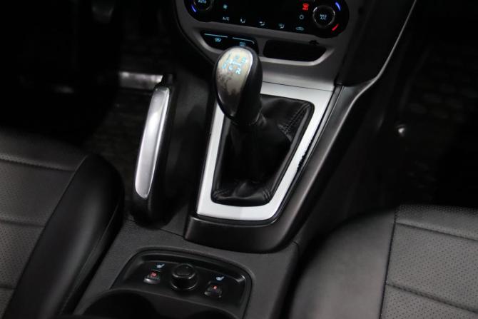 Ford Focus III с пробегом 2012 года, цена 695 950 рублей, 141975 км, седан, Автокод Объявления