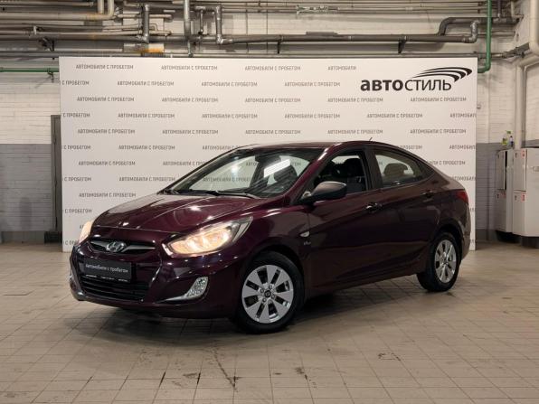 Hyundai Solaris I с пробегом 2012 года, цена 679 000 рублей, 197553 км, седан, Автокод Объявления