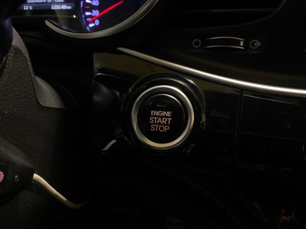 Kia Optima III Рестайлинг с пробегом 2015 года, цена 1 590 000 рублей, 123148 км, седан, Автокод Объявления