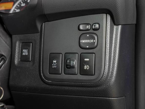 Toyota Wish II Рестайлинг с пробегом 2014 года, цена 1 649 000 рублей, 63593 км, минивэн, Автокод Объявления