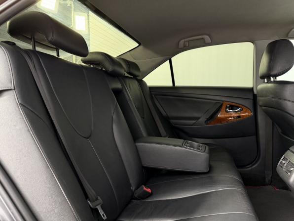 Toyota Camry VI (XV40) с пробегом 2008 года, цена 1 050 000 рублей, 297316 км, седан, Автокод Объявления