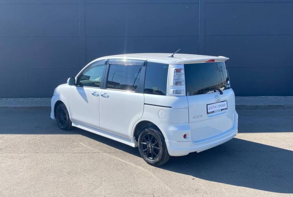 Toyota Sienta I Рестайлинг 2 Красноярск  - изображение 14