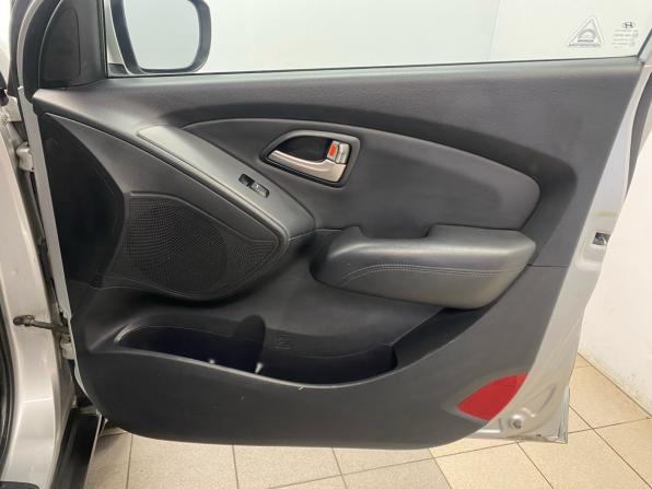 Hyundai ix35 I с пробегом 2010 года, цена 869 000 рублей, 168500 км, внедорожник, Автокод Объявления