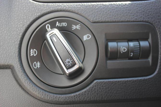 Volkswagen Polo V с пробегом 2012 года, цена 627 000 рублей, 262422 км, седан, Автокод Объявления