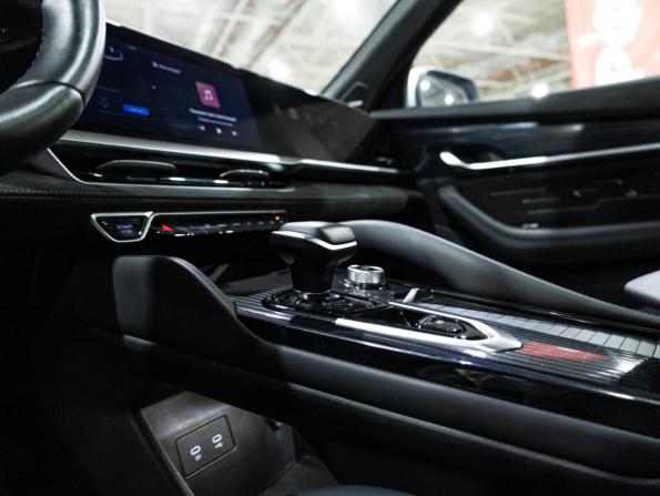 Geely Monjaro I с пробегом 2024 года, цена 3 149 700 рублей, 61518 км, внедорожник, Автокод Объявления