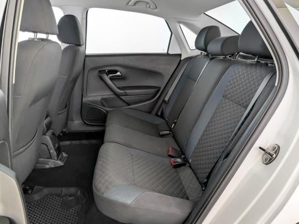 Volkswagen Polo V Рестайлинг с пробегом 2019 года, цена 1 345 000 рублей, 65570 км, седан, Автокод Объявления