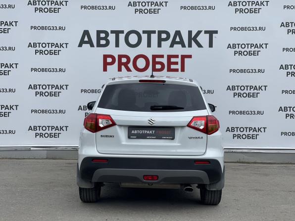 Suzuki Vitara II Рестайлинг с пробегом 2018 года, цена 1 849 000 рублей, 61356 км, внедорожник, Автокод Объявления