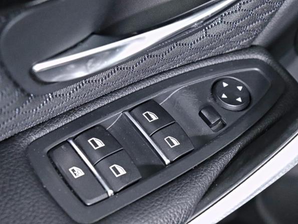 BMW 3 серии VI (F3x) Рестайлинг с пробегом 2017 года, цена 2 690 000 рублей, 75824 км, седан, Автокод Объявления