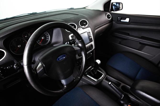 Ford Focus II с пробегом 2006 года, цена 469 000 рублей, 235000 км, седан, Автокод Объявления