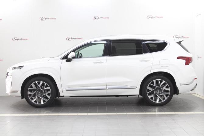 Hyundai Santa Fe IV Рестайлинг с пробегом 2021 года, цена 4 700 000 рублей, 10000 км, внедорожник, Автокод Объявления