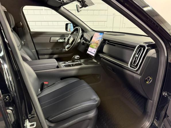Jaecoo J7 I с пробегом 2024 года, цена 2 295 000 рублей, 4600 км, внедорожник, Автокод Объявления