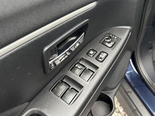 Mitsubishi ASX I с пробегом 2010 года, цена 925 000 рублей, 197478 км, внедорожник, Автокод Объявления