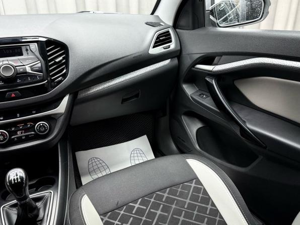 Lada (ВАЗ) Vesta I с пробегом 2019 года, цена 1 099 000 рублей, 85000 км, универсал, Автокод Объявления