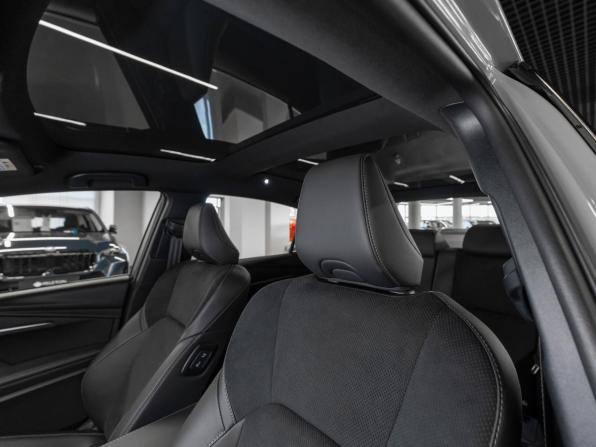 Toyota Camry IX (XV80) China Market с пробегом 2024 года, цена 4 250 000 рублей, 584 км, седан, Автокод Объявления