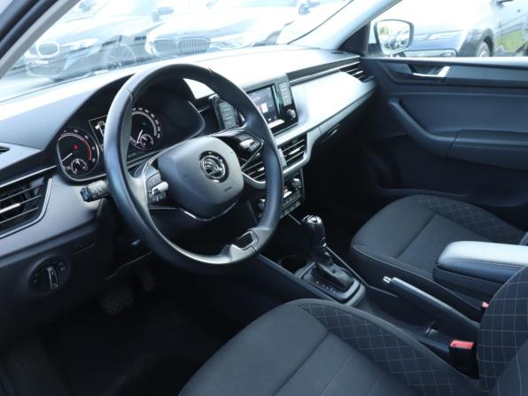 Skoda Rapid II с пробегом 2022 года, цена 1 780 000 рублей, 73100 км, лифтбек, Автокод Объявления