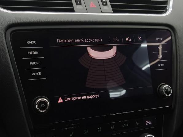 Skoda Octavia III (A7) Рестайлинг с пробегом 2018 года, цена 1 640 000 рублей, 129477 км, лифтбек, Автокод Объявления